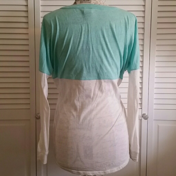 💙PINK Color Blocked Long Sleeve Tee💙 - Picture 3 of 5